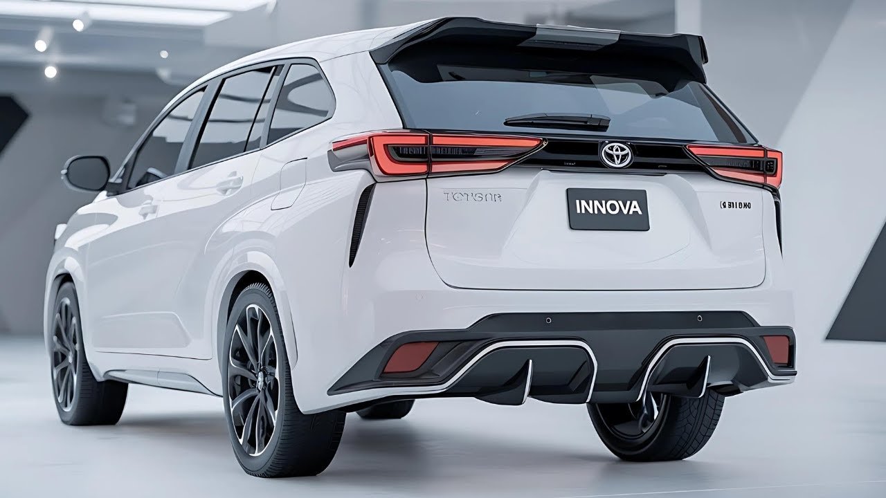 Toyota Innova crysta 2025